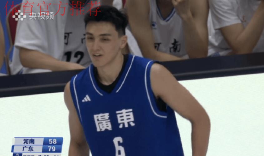 轻松拿下胜利！广东U22男篮大胜27分，挺进四强！